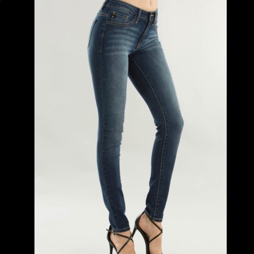 New! Kancan Jeans Distressed Skinny Dark Wash - Picture 5 of 5